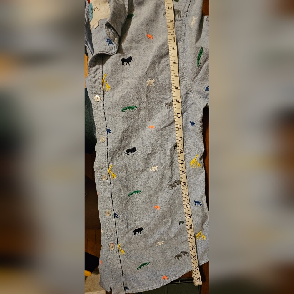 Mini Boden Button Up - Picture 7 of 9